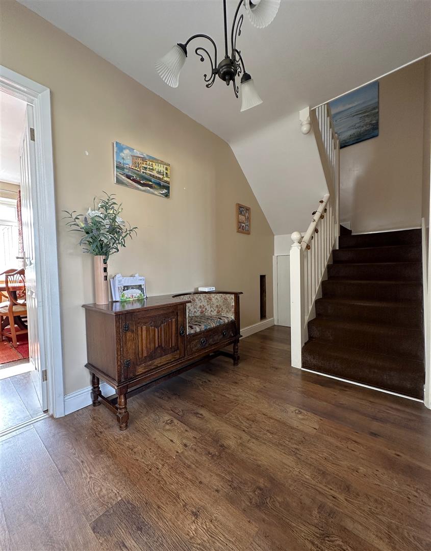 London Road, Chippenham